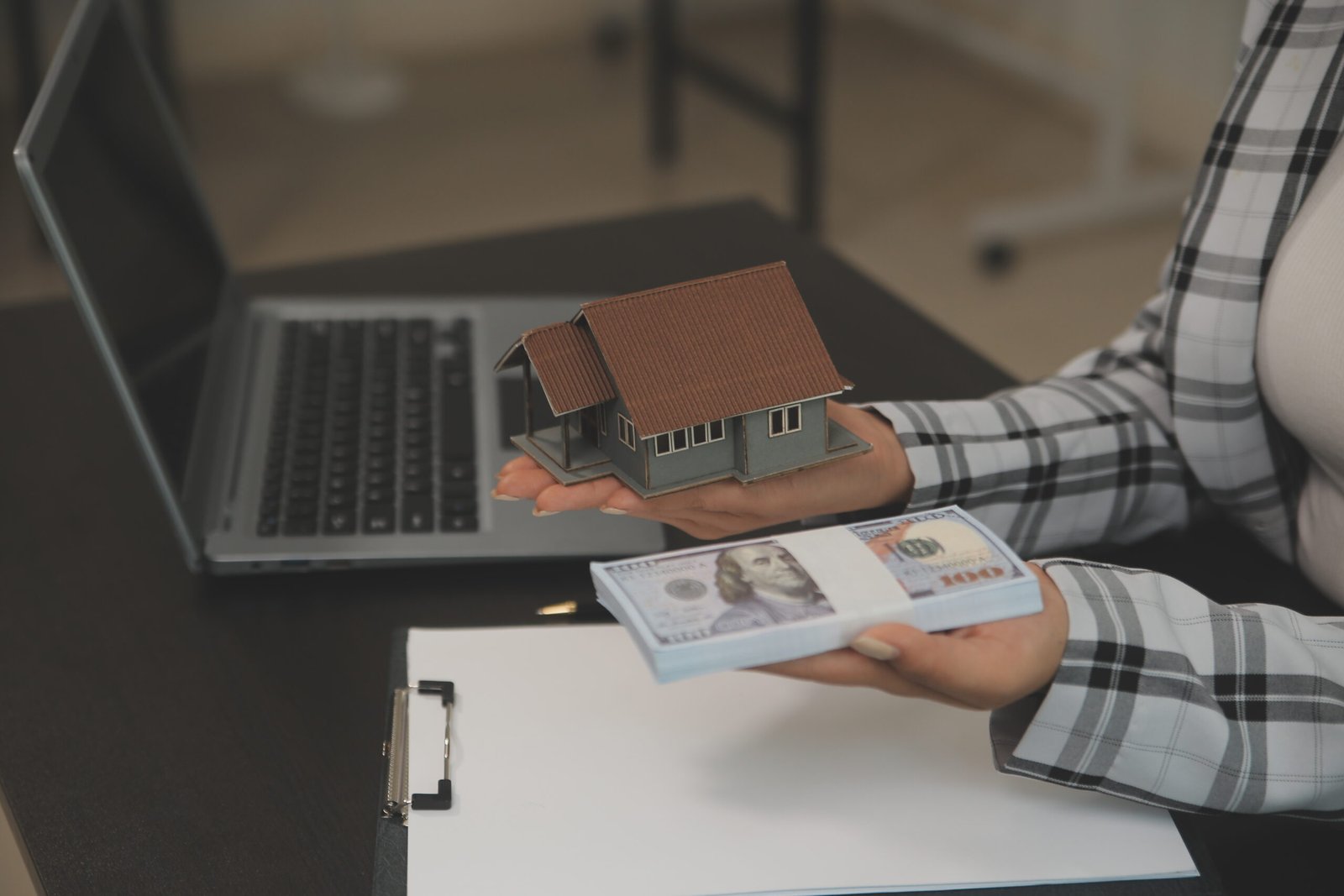 Finance Image 1